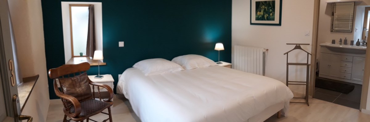 Meublé de tourisme > Gîte de la Vieille Maison, La Lucerne-d'Outremer - photo 11