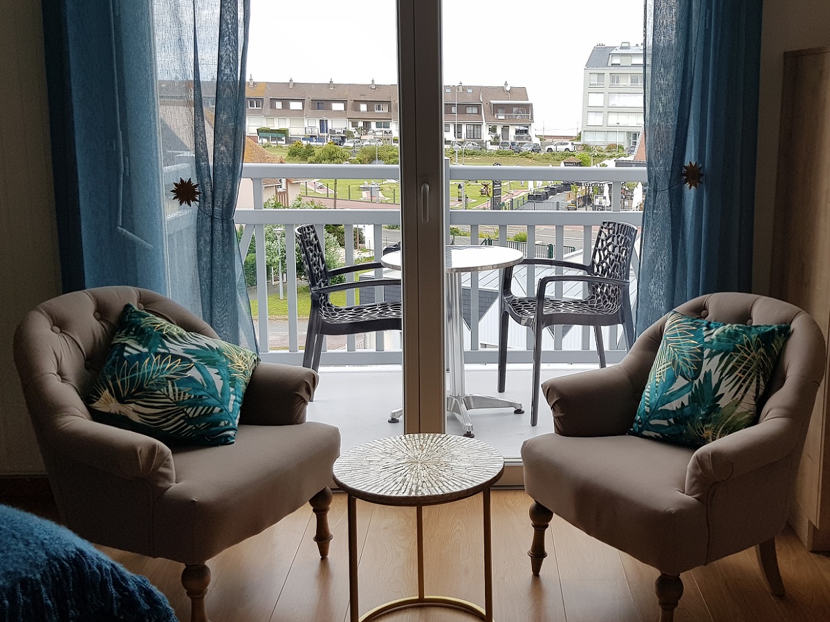 Mme Manchon - Le Balcon de Nacre