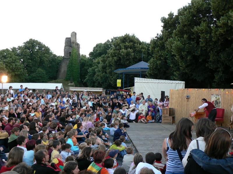 35ème édition Les Virevoltés  - festival de rue à Vire Normandie — visuel événement