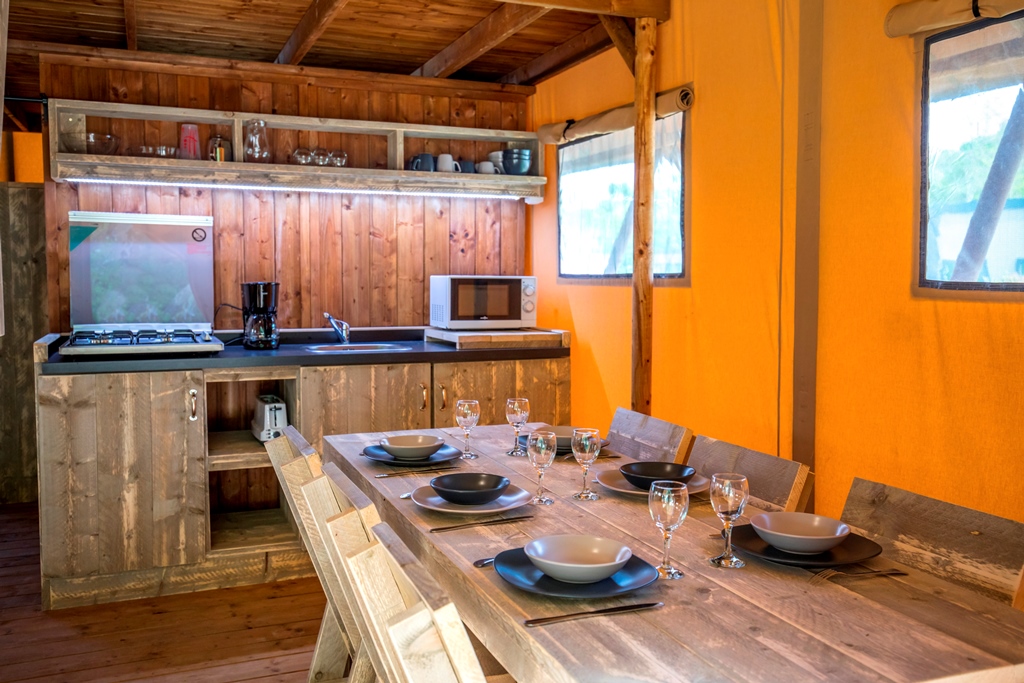 Glamping Lodge — photo 2