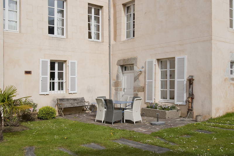Meublé de tourisme > Gite au manoir — photo 2