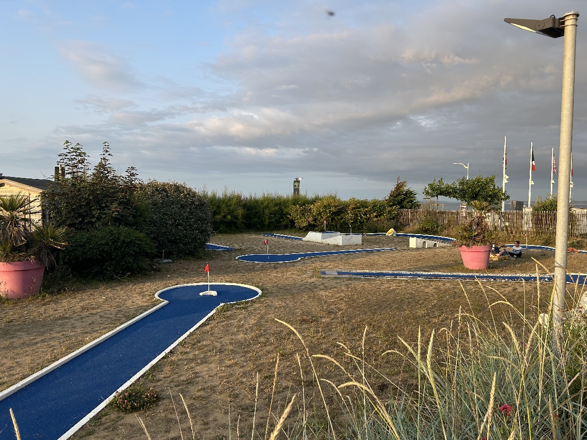 Mini Golf, Luc-sur-Mer - photo 4