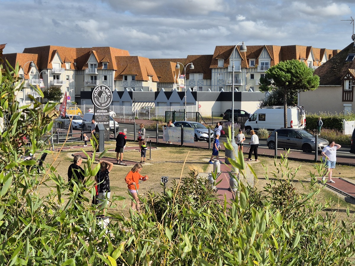 Mini-golf de Courseulles, Courseulles-sur-Mer - photo 9