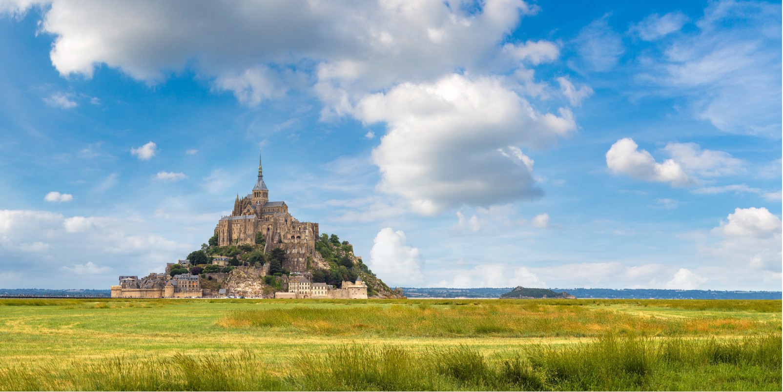 Envol Espace présente : Le Mont Saint-Michel, merveille du monde
