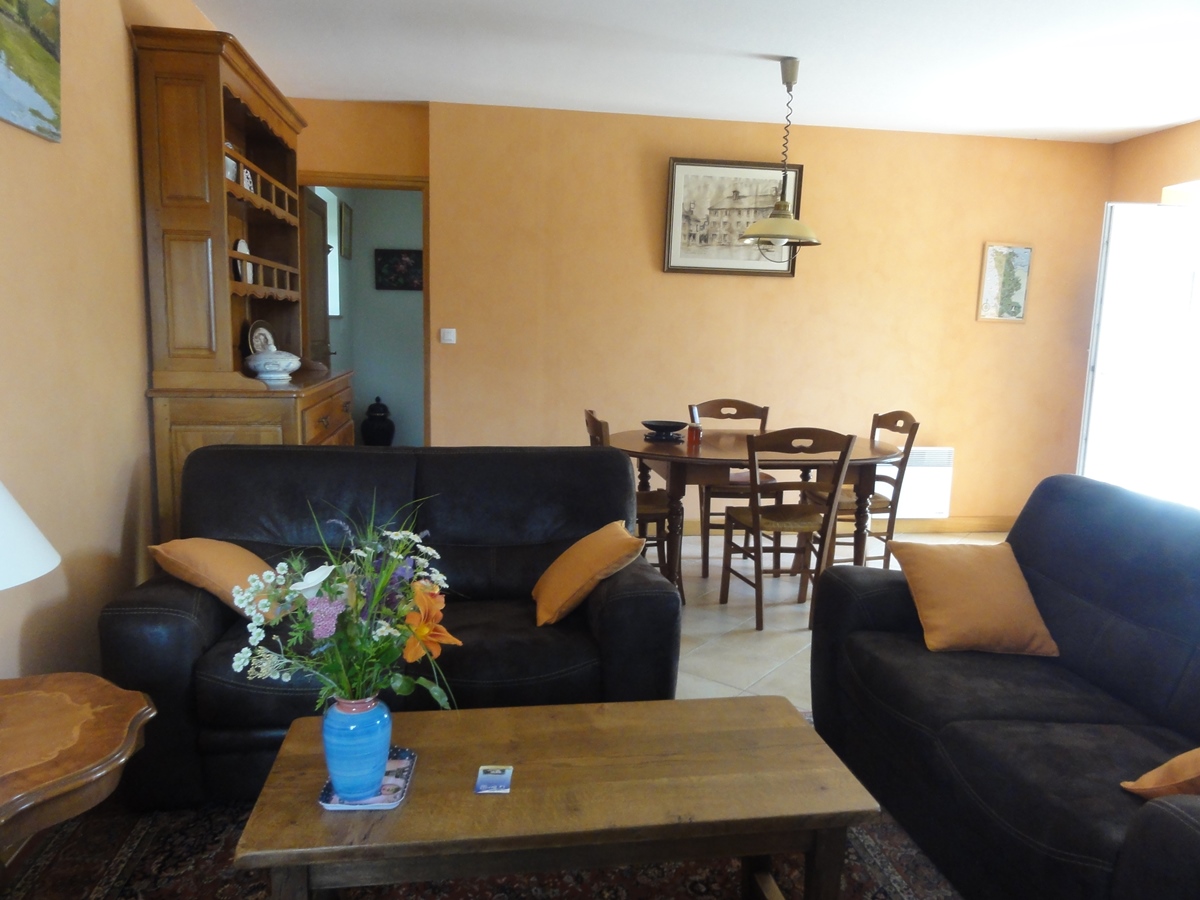 Meublé de tourisme > Le Ponant, Orval sur Sienne - photo 3