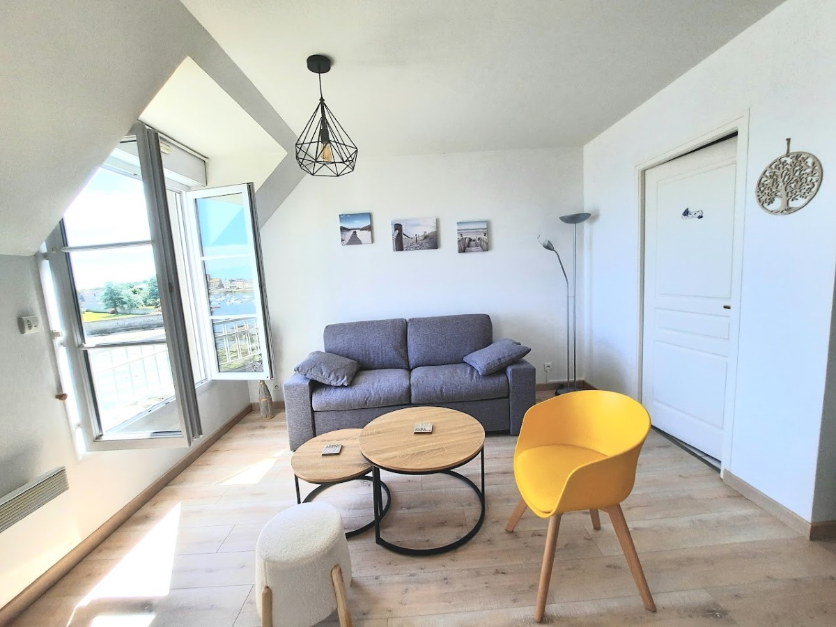 Meublé de tourisme > Studio vue mer