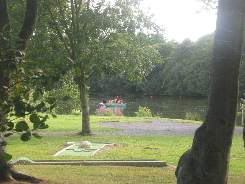 Pédalos et mini-golf de l'Etang des Sarcelles, Saint-Martin-d'Aubigny - photo 5