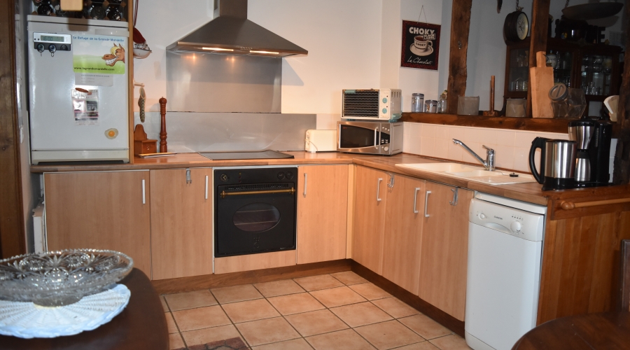 Meublé de tourisme > La Grange, Perriers-en-Beauficel - photo 2