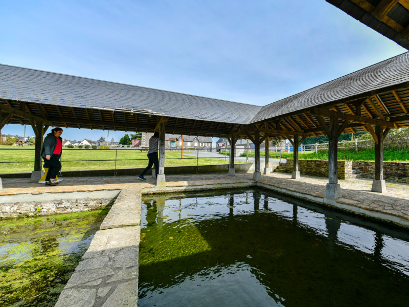 Au fil de la Sienne, Cérences