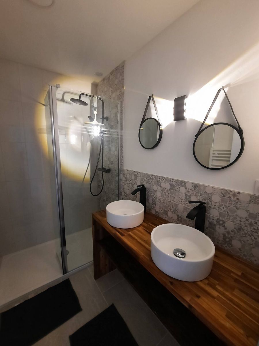 Meublé de tourisme > Gîte chez Berthe, Tessy-Bocage - photo 4