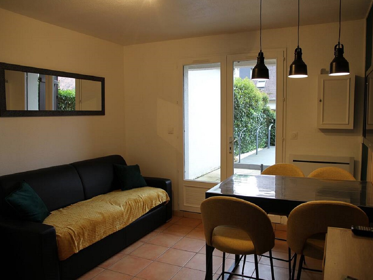 Poziodé - Mme Martinez, Courseulles-sur-Mer