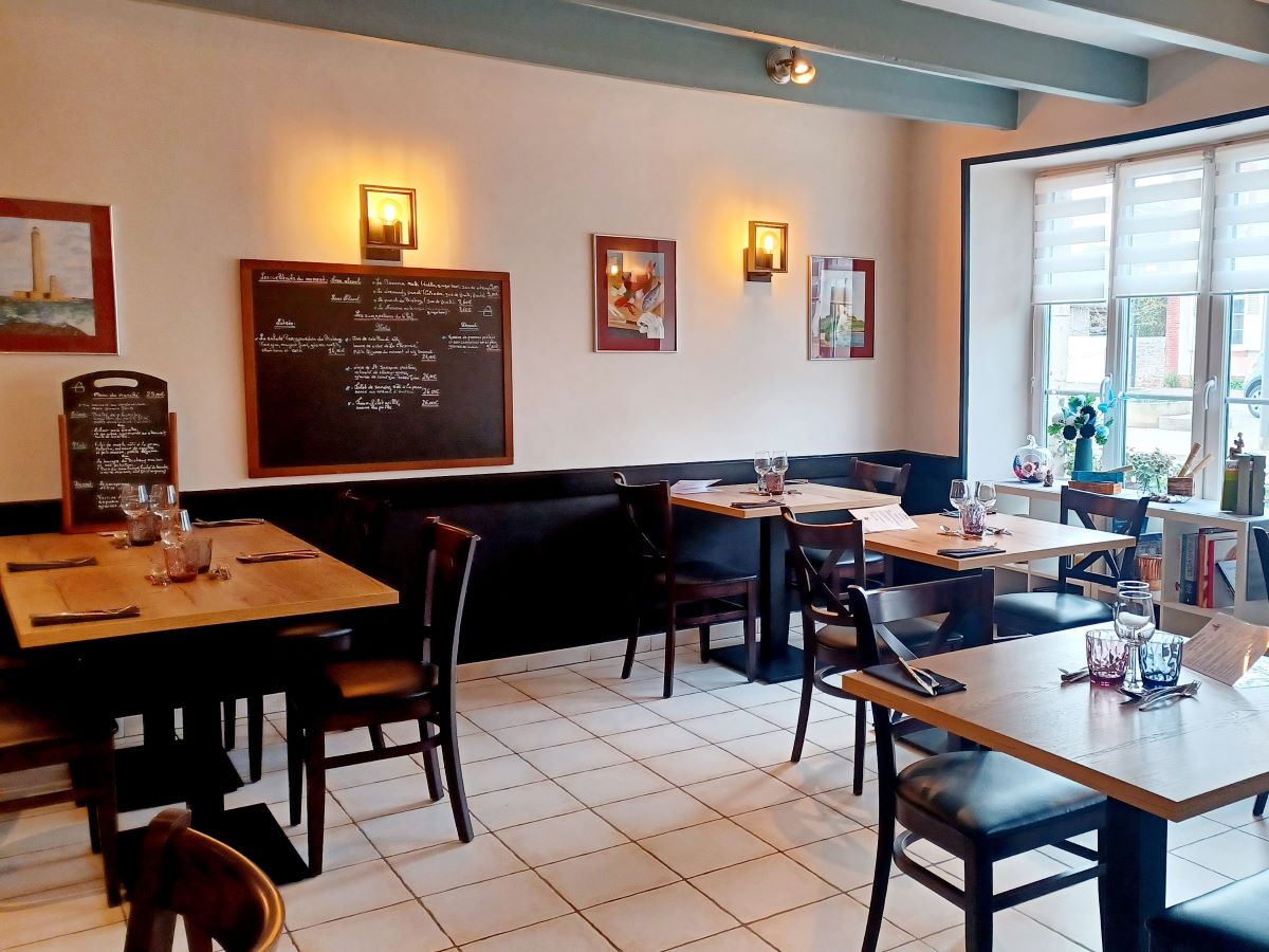 Le Bistroy, Quettehou - photo 4