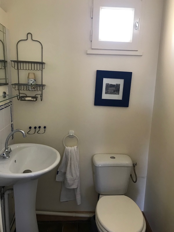 Meublé de tourisme > Gîte du Haut Quesnay, Le Dézert - photo 4