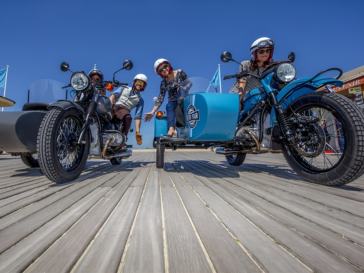 Retro Tour Normandy : Visites en side-car