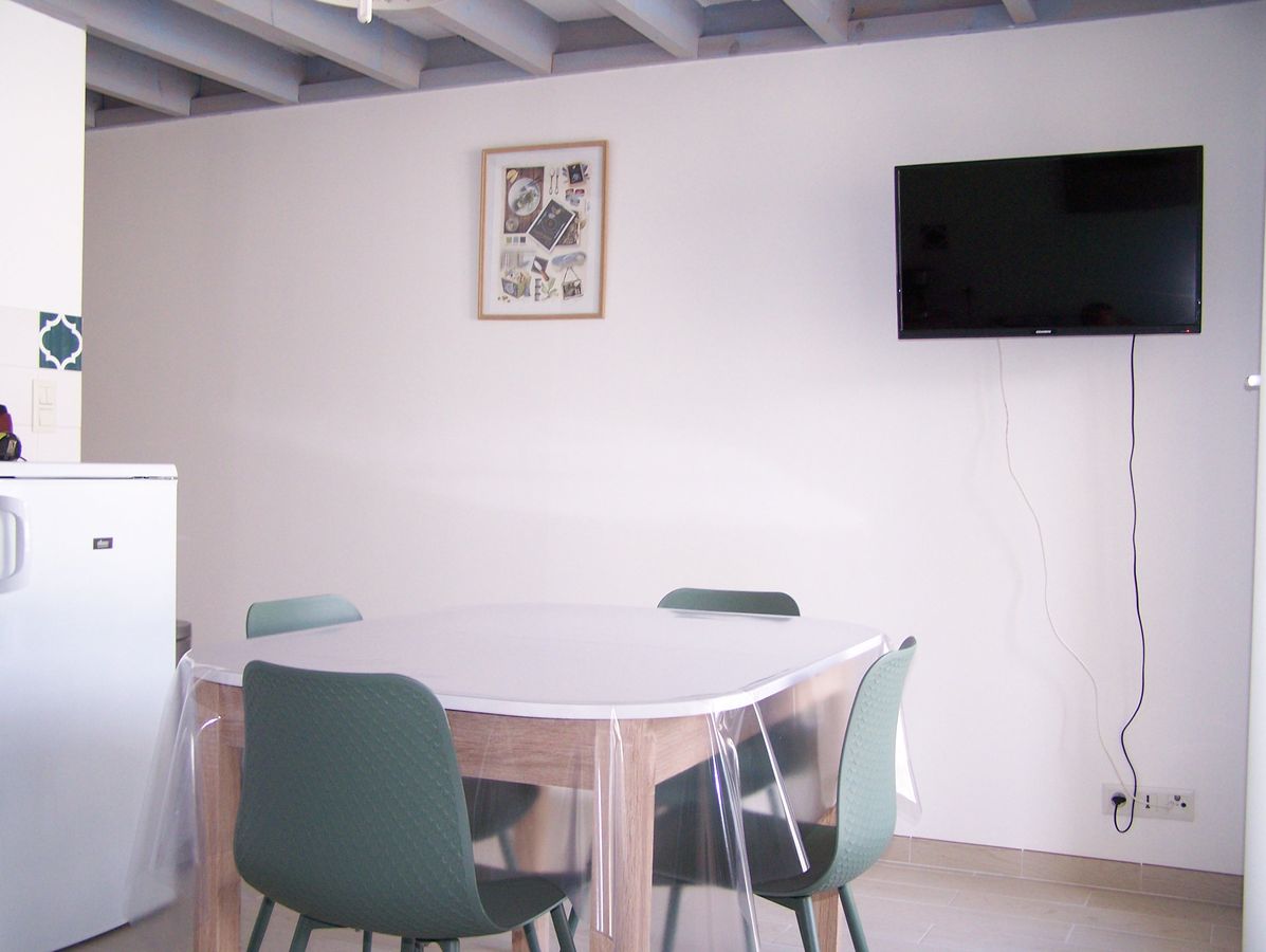 Meublé de tourisme, Bréhal