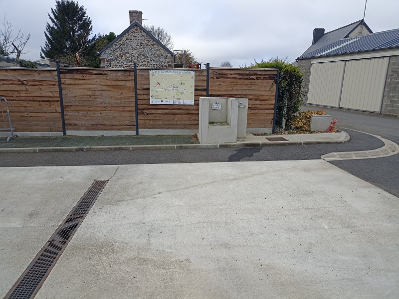 Aire de Services Saint-Martin de Landelles