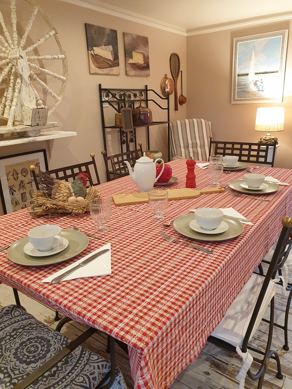 Chambres d'hôtes > La Maison de la Poulette, Moon-sur-Elle - photo 2