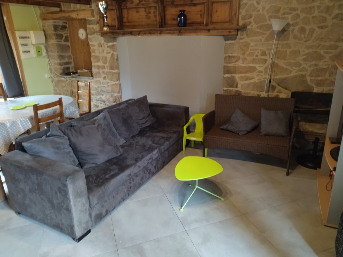 Clévacances H8680 > La maison d'en bas — photo 3