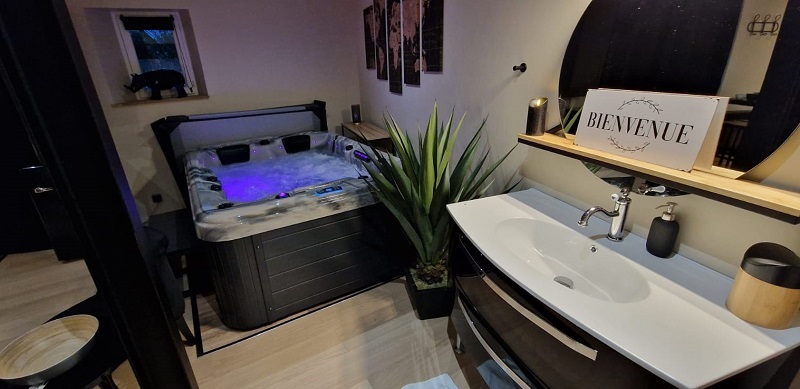 Chambre d'hôtes > Les chambres de Sonia et Eric, Couvains - photo 4