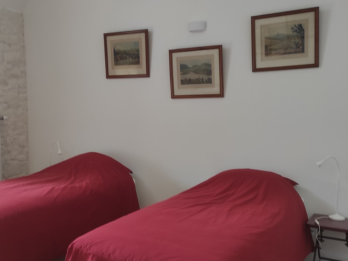 Chambres d'hôtes > Les Communs de Chiffrevast, Tamerville - photo 2