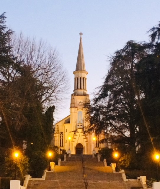 L'église du Sacré-Coeur s'illumine