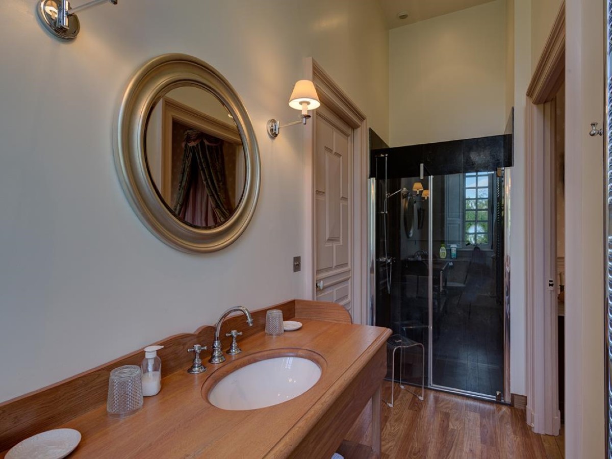 Meublé de tourisme > La Tour du Château de Tocqueville, Tocqueville - photo 18
