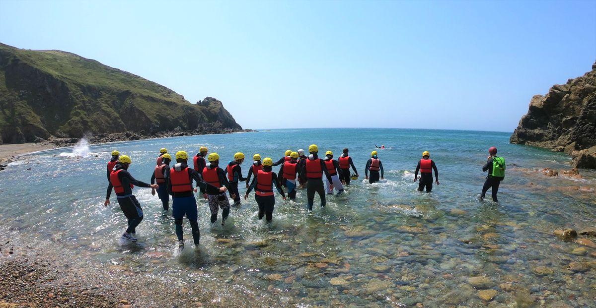 Cotentin COASTEERING - ASES Cotentin, Cherbourg-en-Cotentin - photo 9