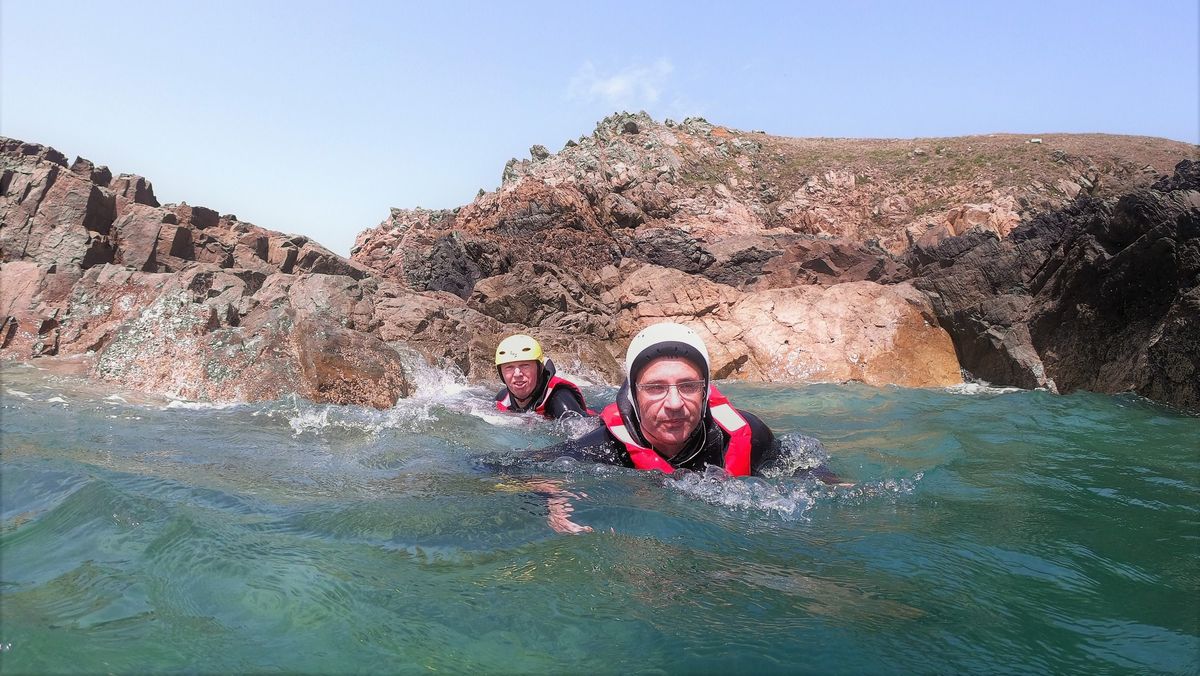 Cotentin COASTEERING - ASES Cotentin, Cherbourg-en-Cotentin - photo 7