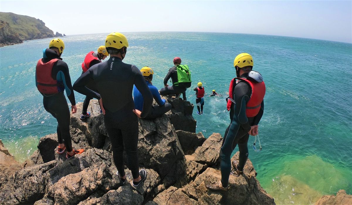 Cotentin COASTEERING - ASES Cotentin, Cherbourg-en-Cotentin - photo 10