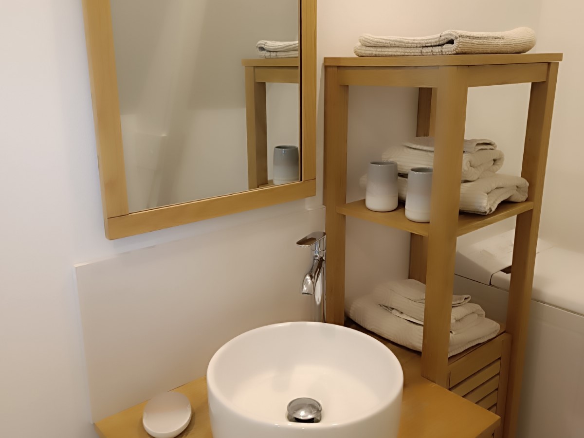 Meublé de Tourisme > Le Logis du Cocon - Appartement Détente, Valognes - photo 4