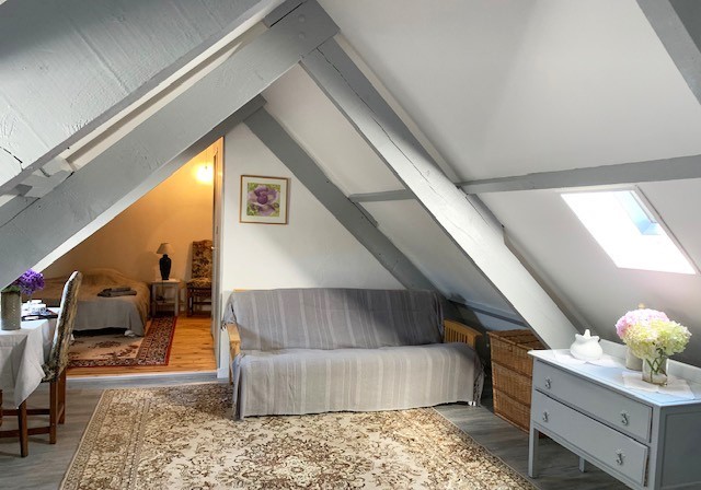 Chambres d'Hôtes > La Chambre de la Tour à la Préfontainerie, Vicq-sur-Mer - photo 4