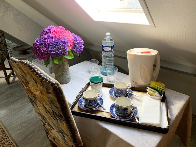 Chambres d'Hôtes > La Chambre de la Tour à la Préfontainerie