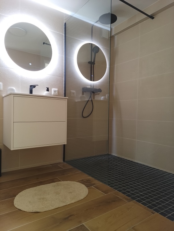 Chambre d'hôtes > Chez Camille et Pierre, Bourgvallées